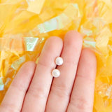 Pearl Stud