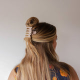 Kaxi Lay Down Claw Clip | Shiny Rose