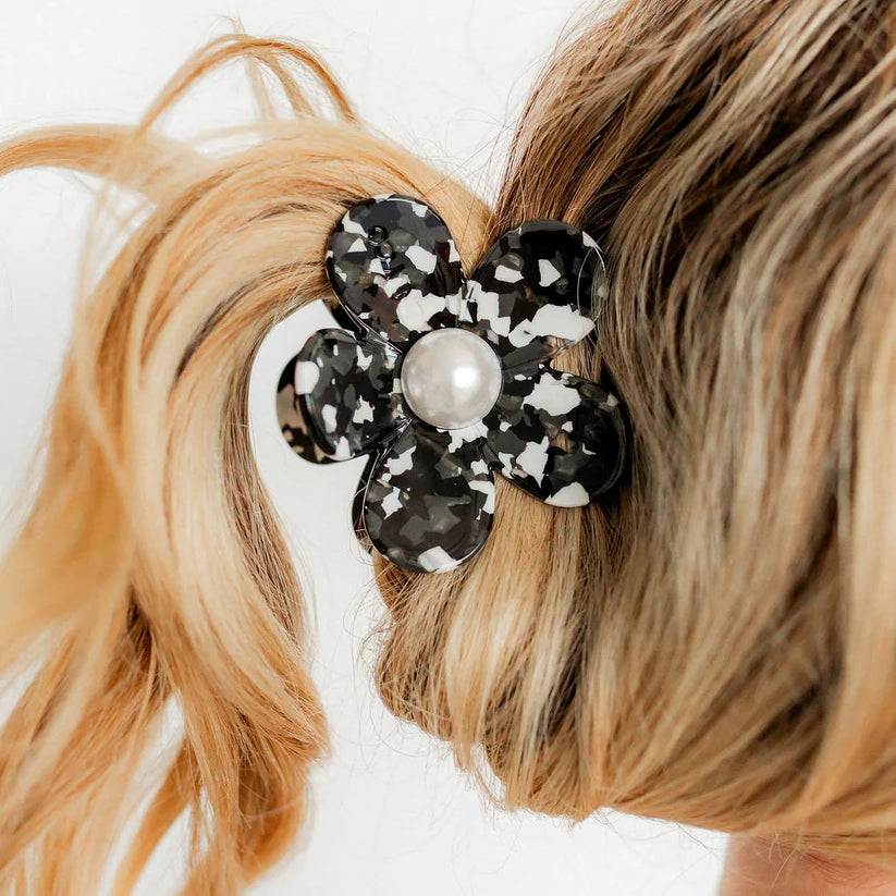 Gigi Claw Clip